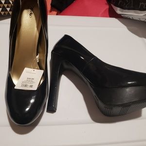Mossimo New Black Patent Pump Heels